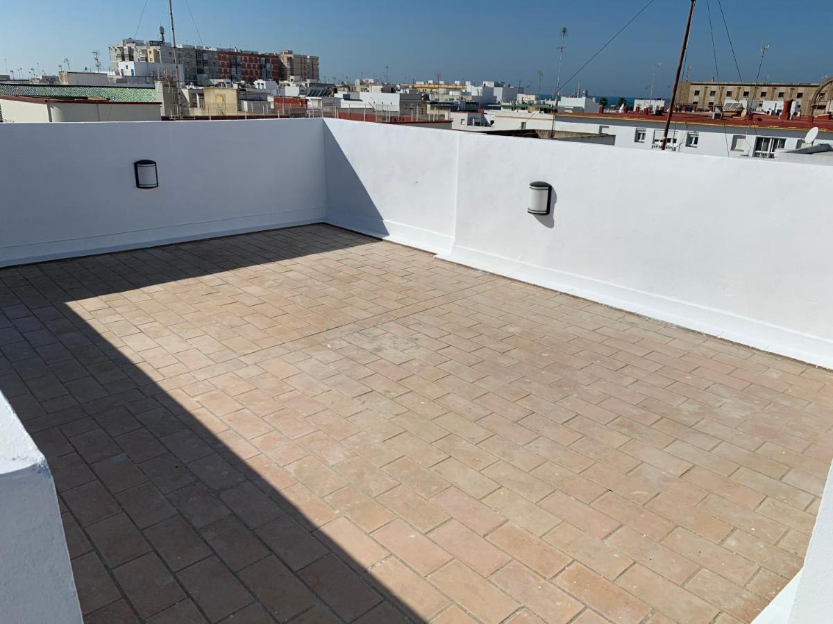 Appartamento Atico Terraza Cadiz Centro Ascensor Playa De La Caleta Esterno foto